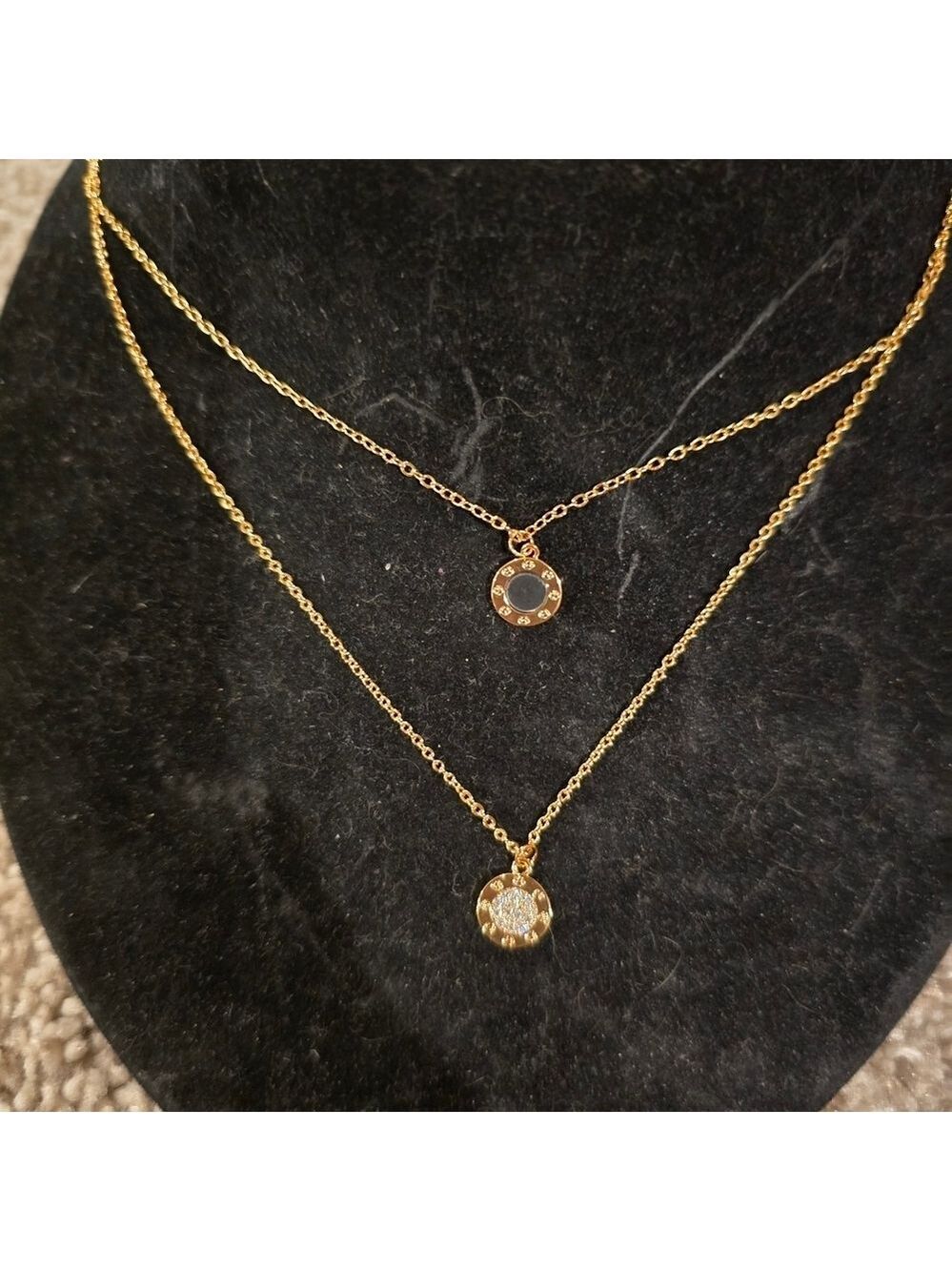 Chic Gold Double Layer Necklace - Picture 3 of 8